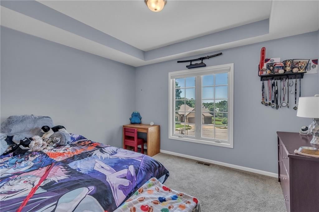 8519 N CONRAN Court — photo 25
