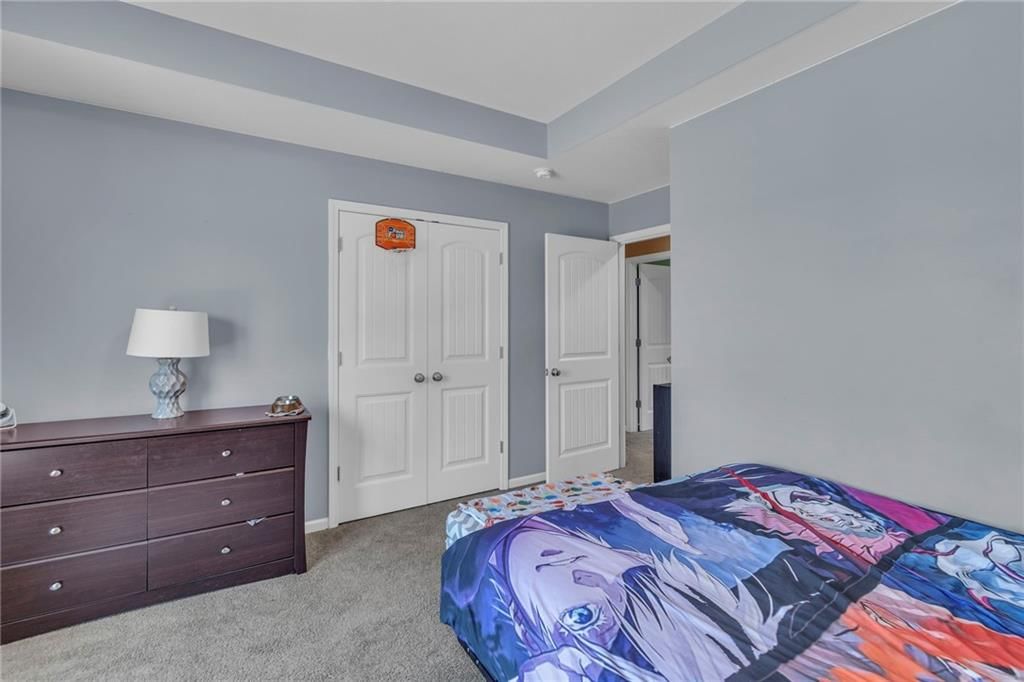 8519 N CONRAN Court — photo 26