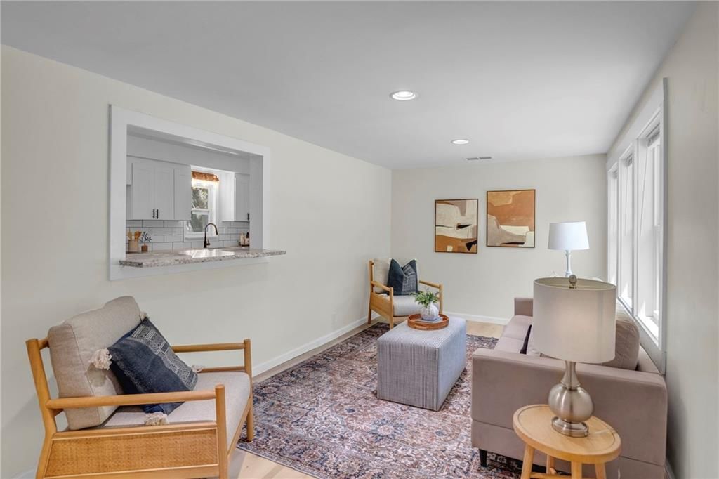 1608 SE Summit Street — photo 5