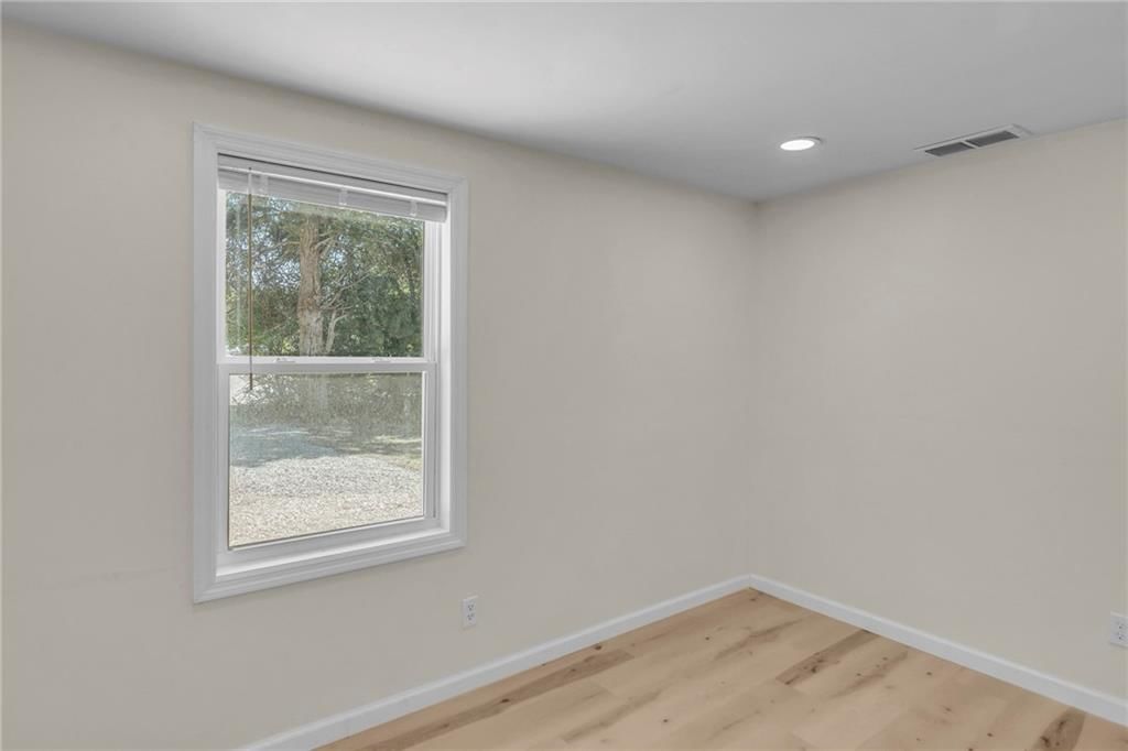 1608 SE Summit Street — photo 19