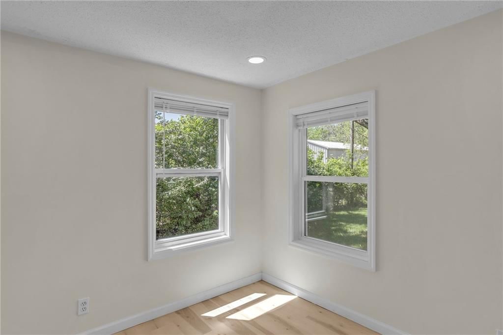 1608 SE Summit Street — photo 21