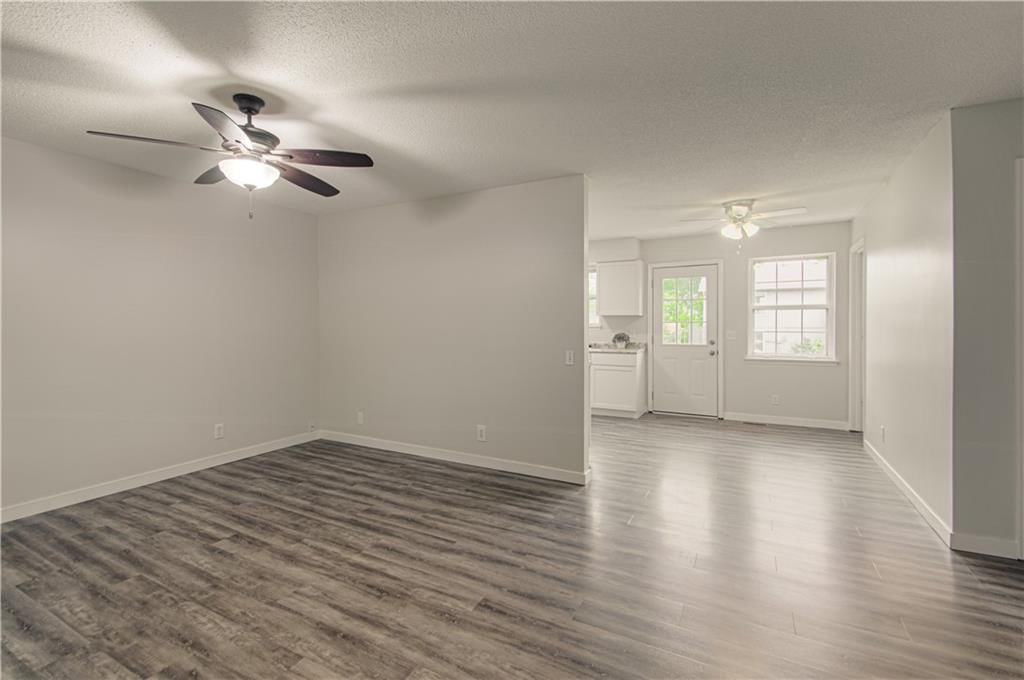 1403 Rose Street — photo 3