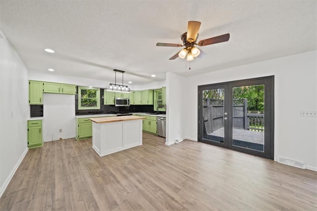 4234 Dodson Avenue — photo 11