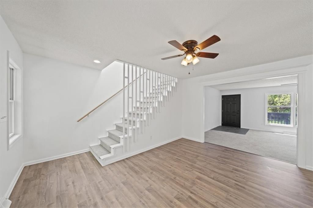 4234 Dodson Avenue — photo 13