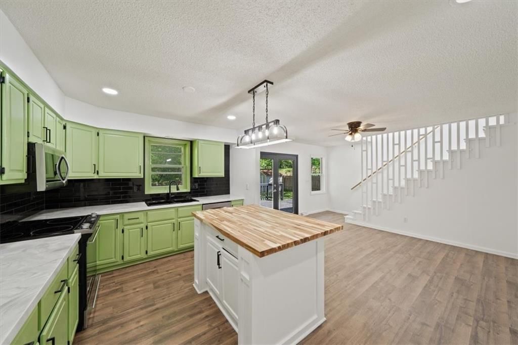 4234 Dodson Avenue — photo 18