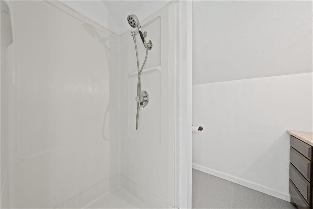 4234 Dodson Avenue — photo 32