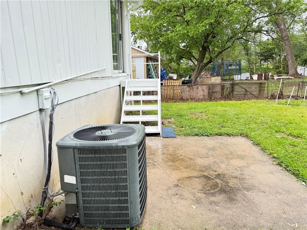 930 N 84th Drive — photo 31