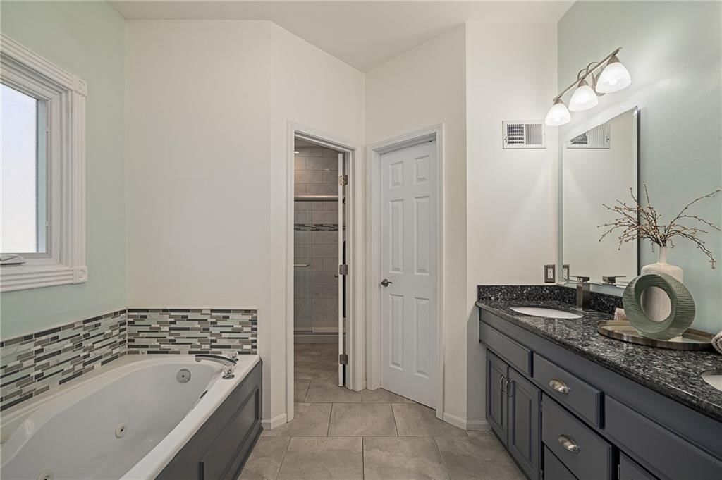 16529 W 81st Street — photo 19