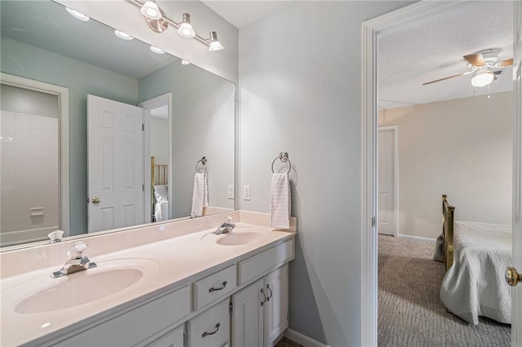 16529 W 81st Street — photo 41