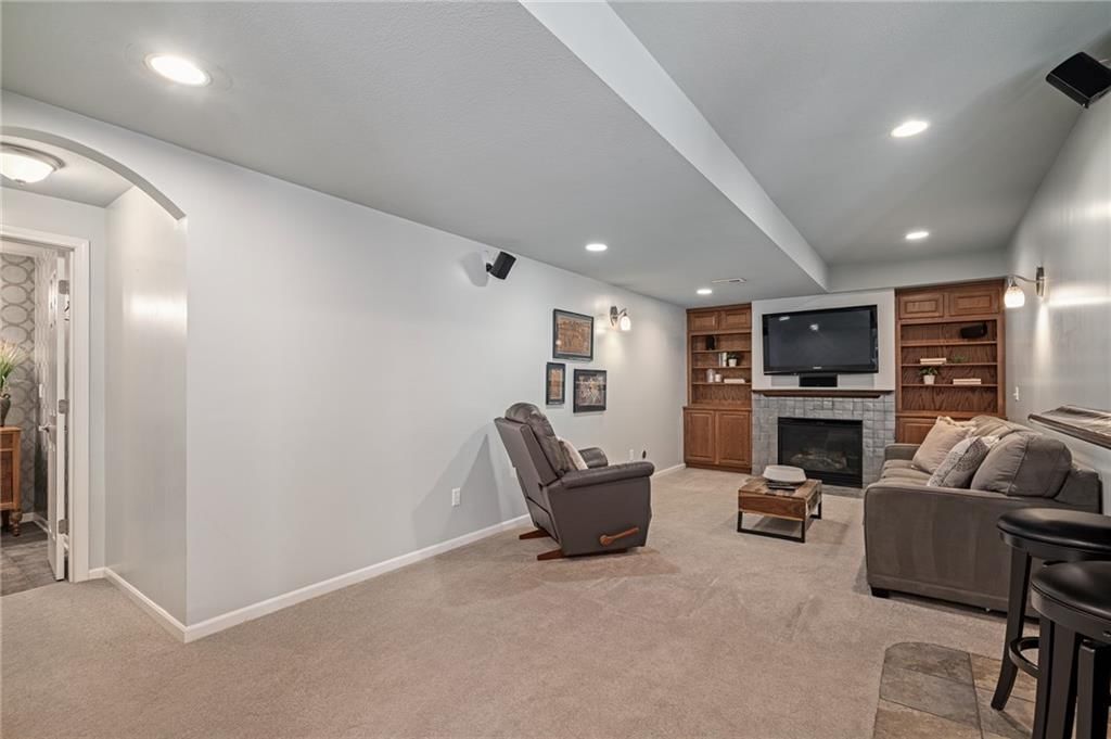 16529 W 81st Street — photo 52