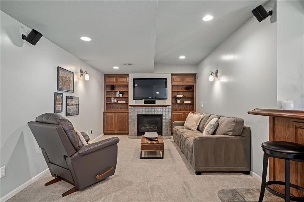 16529 W 81st Street — photo 53
