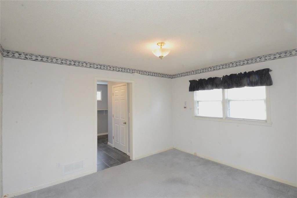 3901 Blue Ridge Boulevard — photo 11