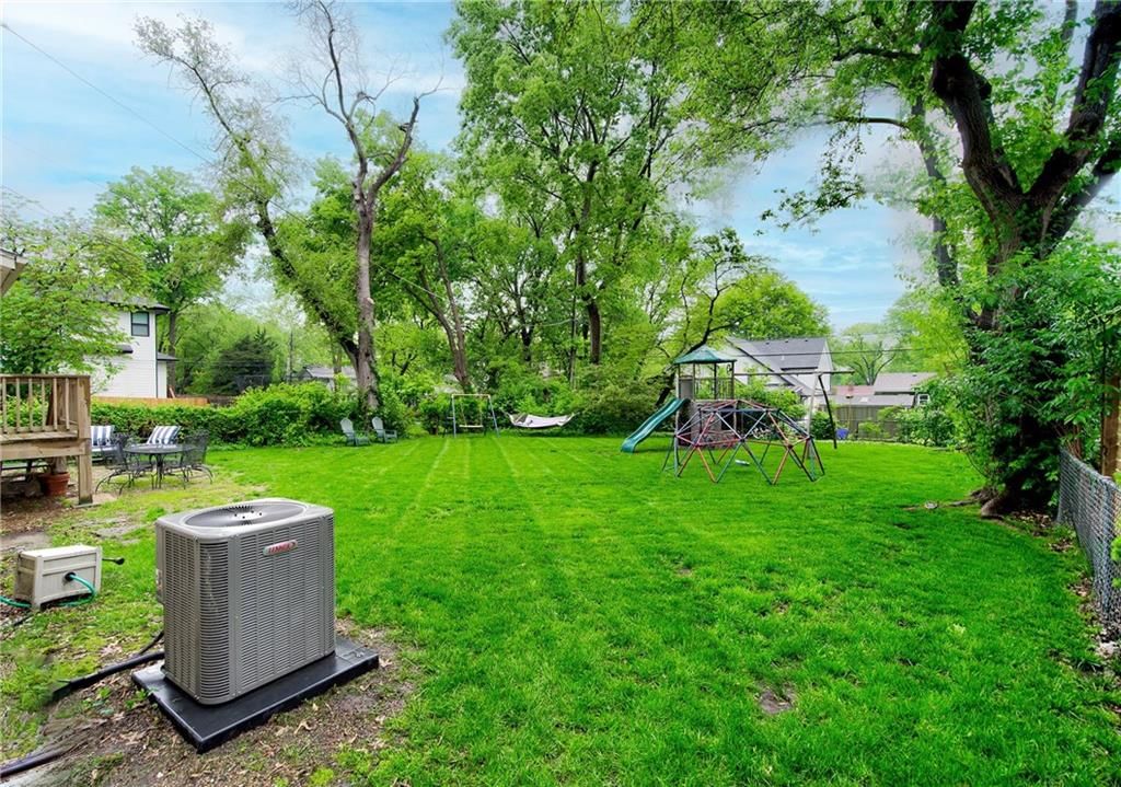 3522 W 74 Street — photo 3