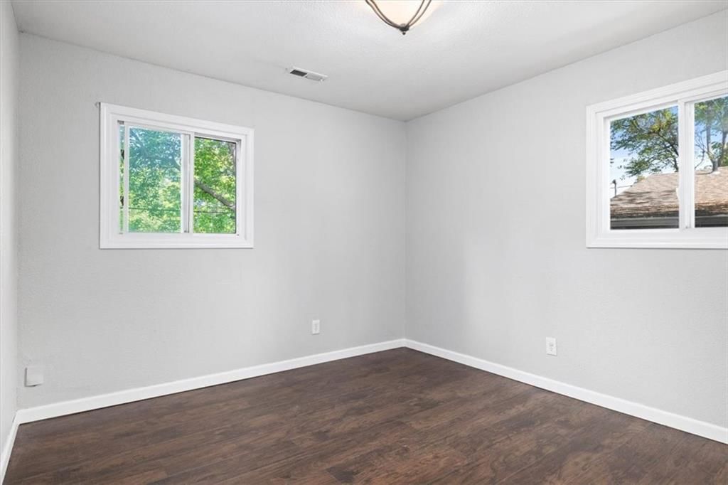 1507 Lindenwood Lane — photo 8
