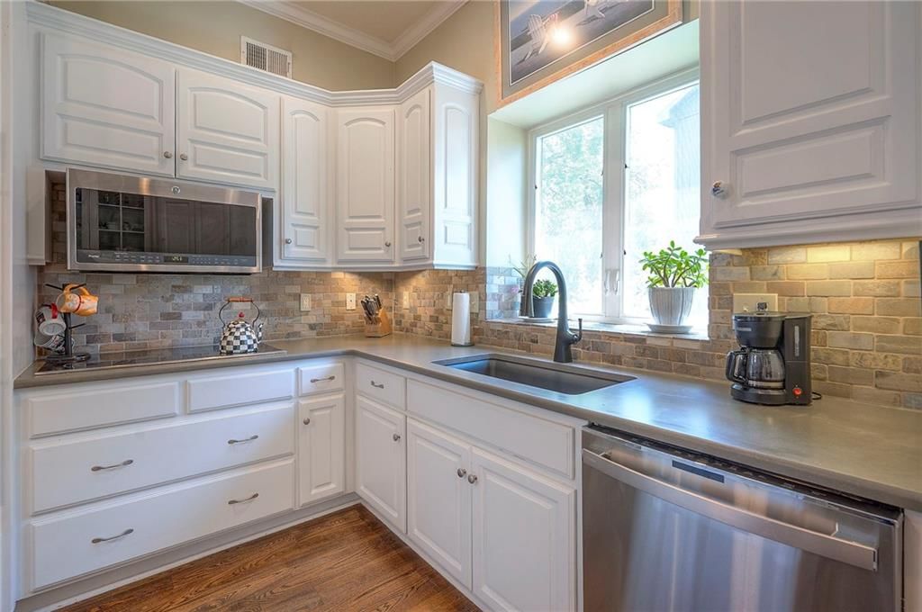7841 Alden Road — photo 22