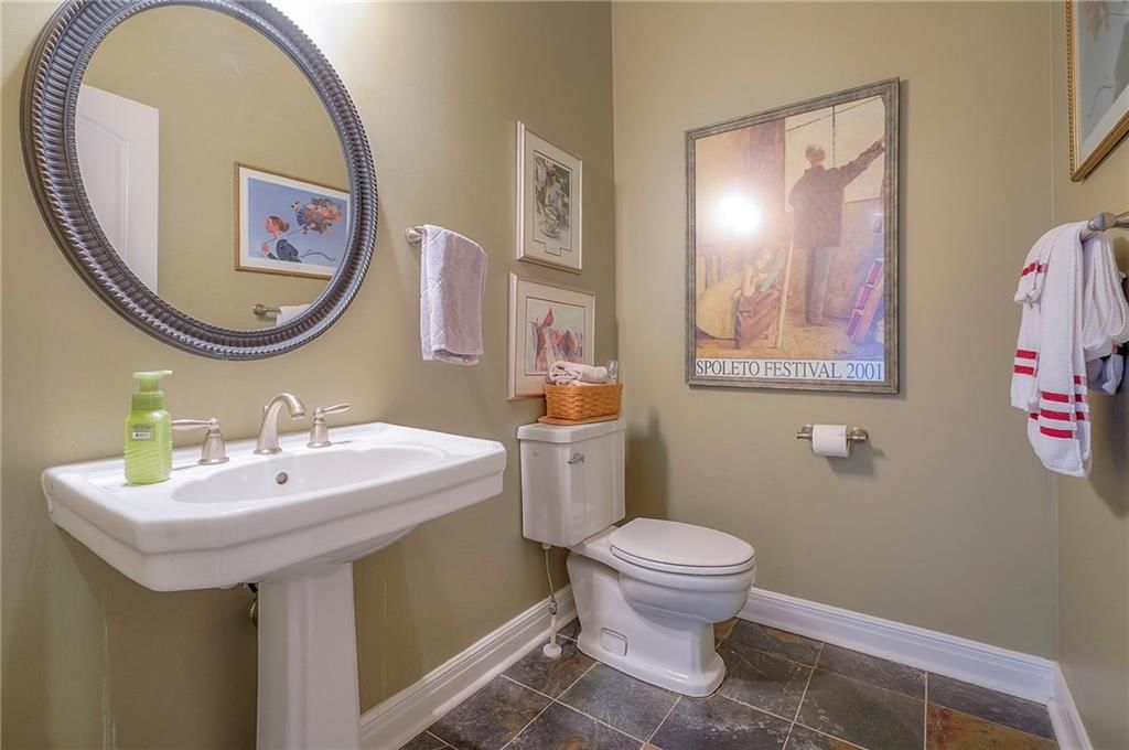7841 Alden Road — photo 29