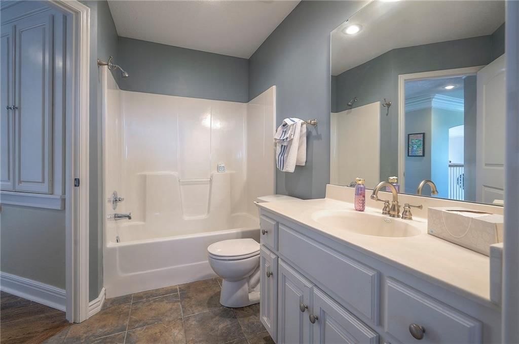 7841 Alden Road — photo 47
