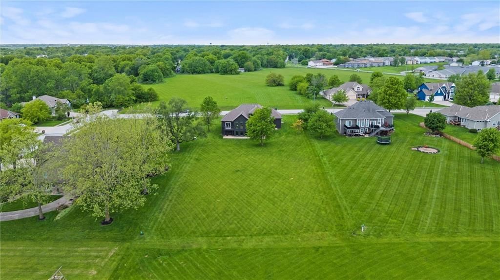 615 Horizon Parkway — photo 50