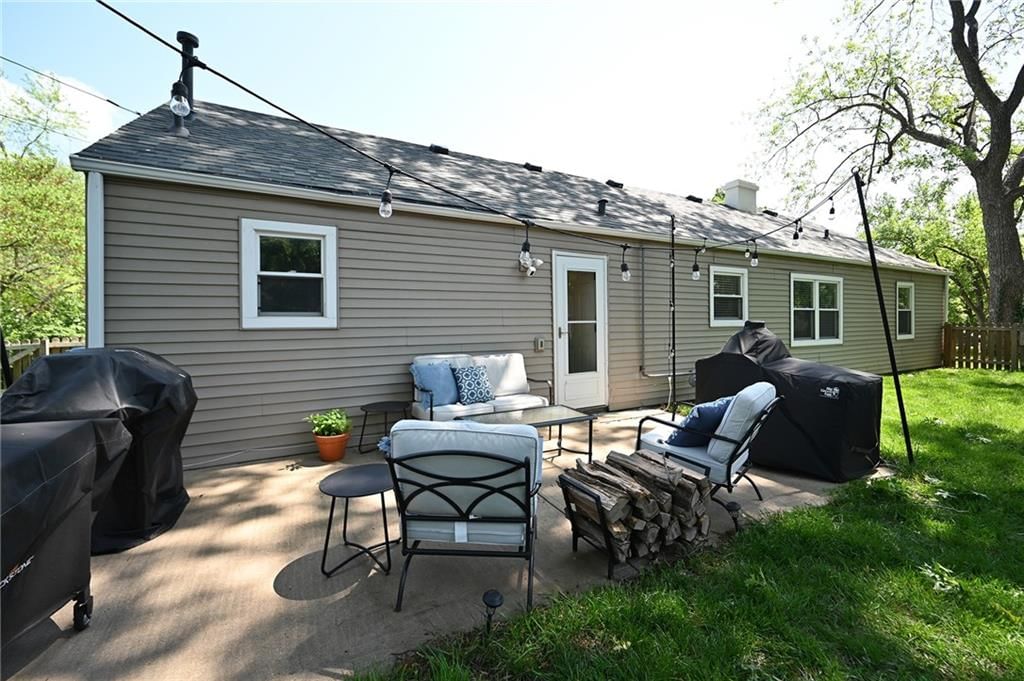 7554 Booth Drive — photo 26