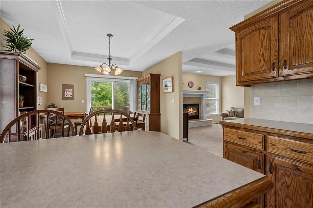 13725 Wagon Pass Road — photo 10