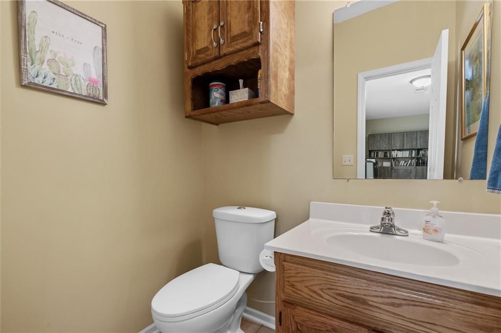 13725 Wagon Pass Road — photo 26