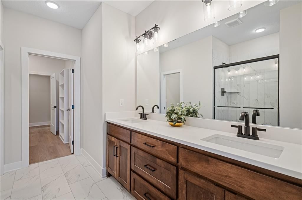 9537 Jupiter Street — photo 31