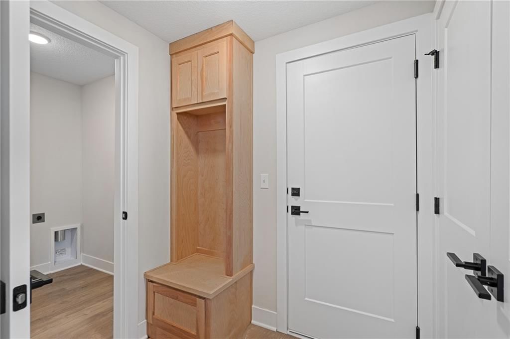 9537 Jupiter Street — photo 36