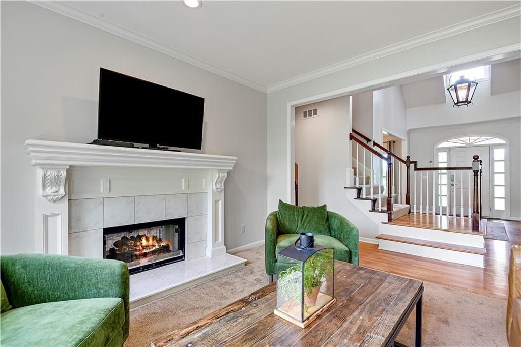 Photo 10 of 55 - 19325 W 87th Street