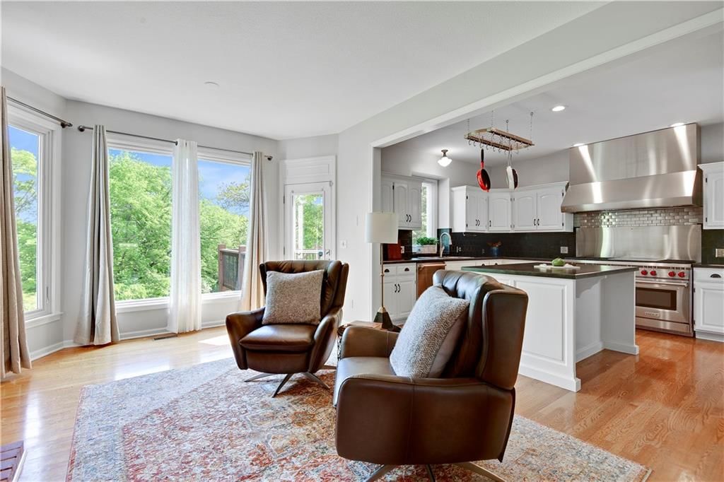Photo 14 of 55 - 19325 W 87th Street