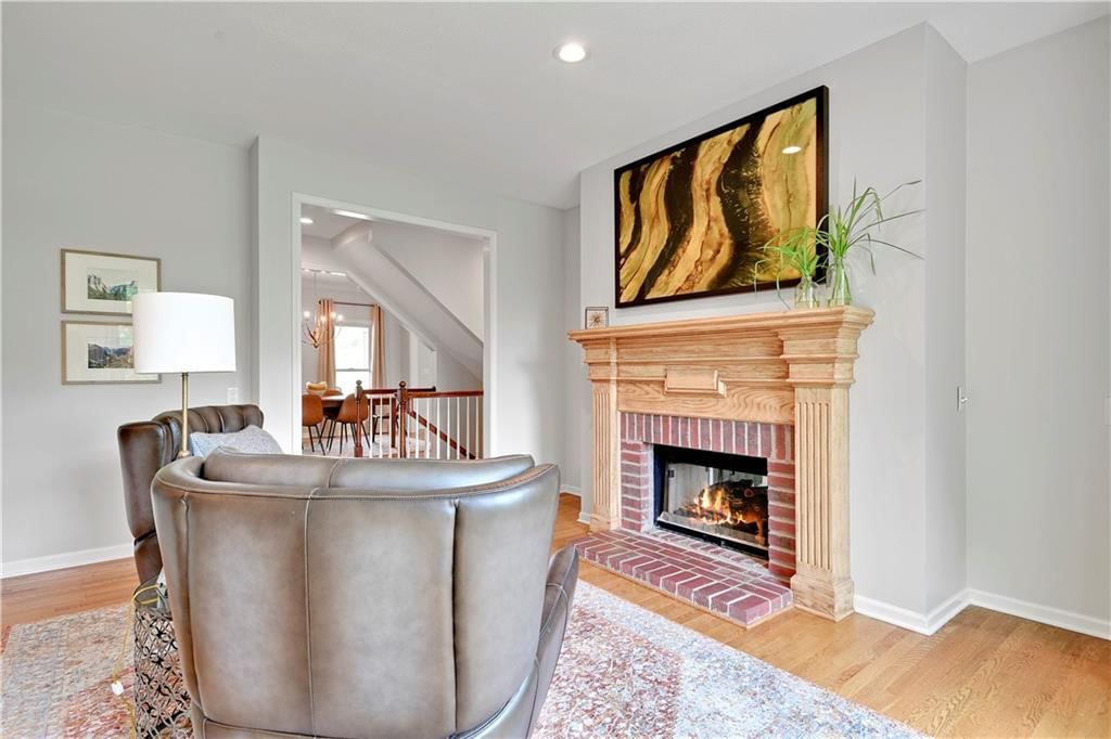 Photo 15 of 55 - 19325 W 87th Street