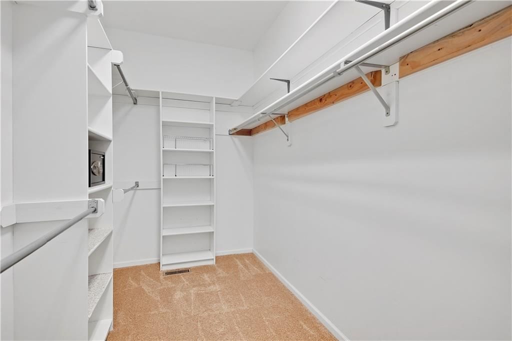 Photo 27 of 55 - 19325 W 87th Street