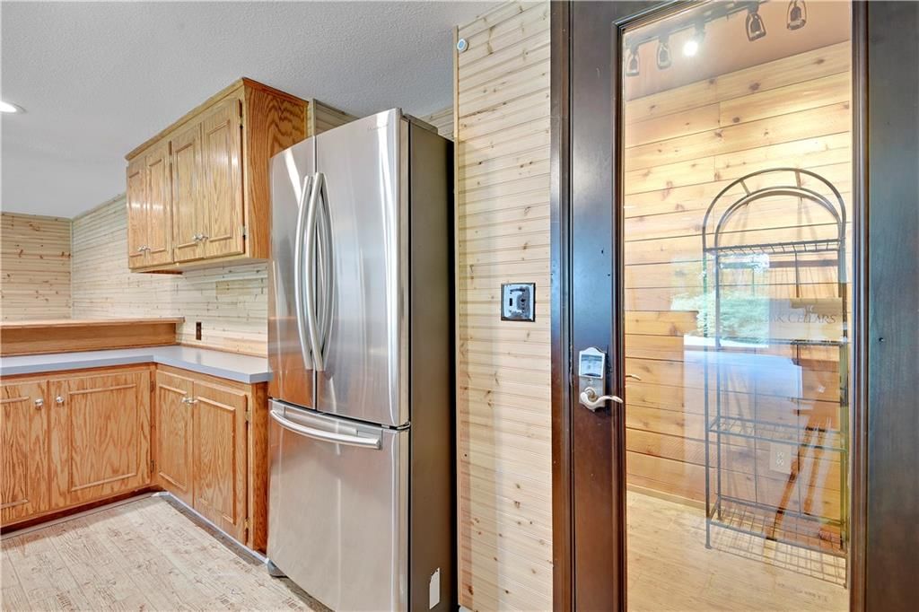 Photo 38 of 55 - 19325 W 87th Street