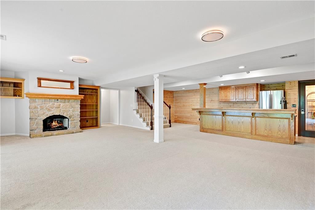 Photo 39 of 55 - 19325 W 87th Street