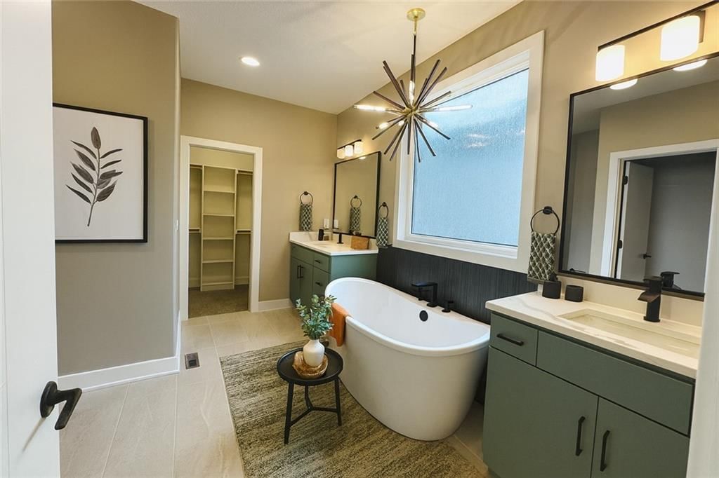 202 E Maple Street — photo 15