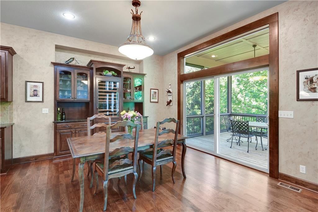 Photo 15 of 43 - 20030 W 89th Street