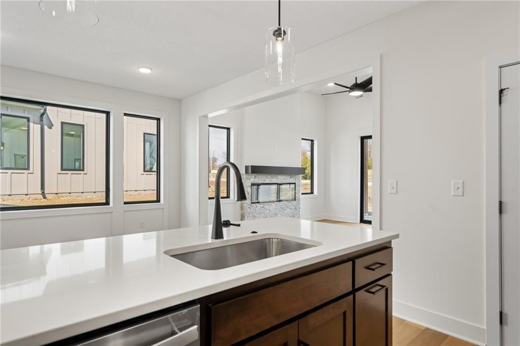 9565 Jupiter Street — photo 10