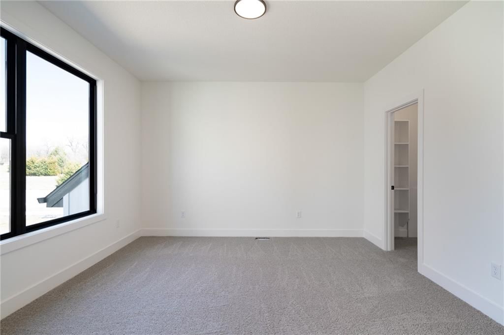 9565 Jupiter Street — photo 28