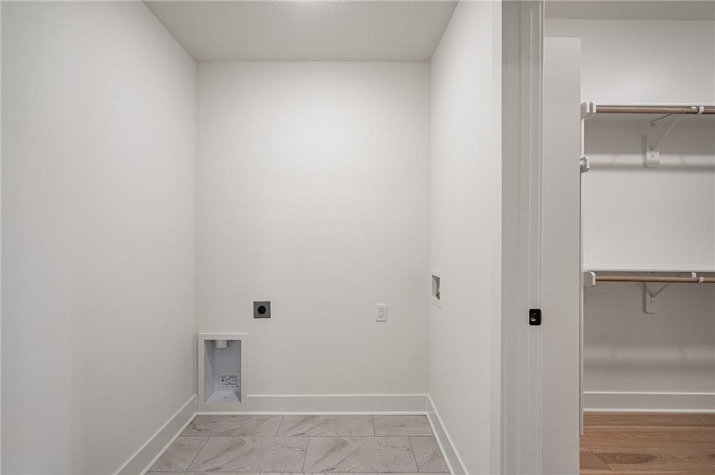 9581 Jupiter Street — photo 43