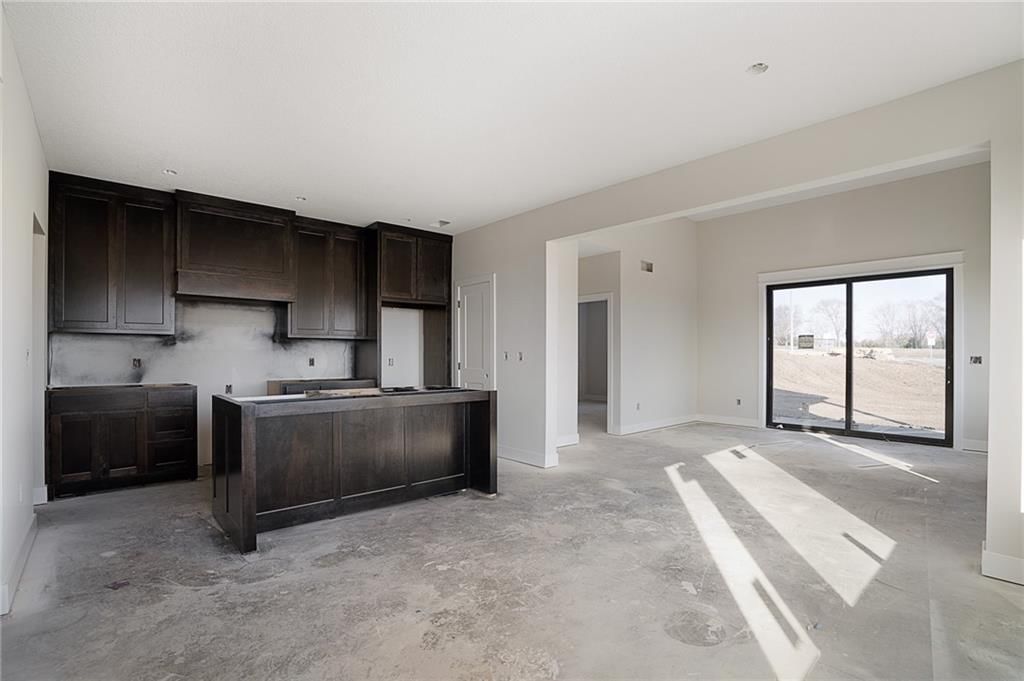 9595 Jupiter Street — photo 4