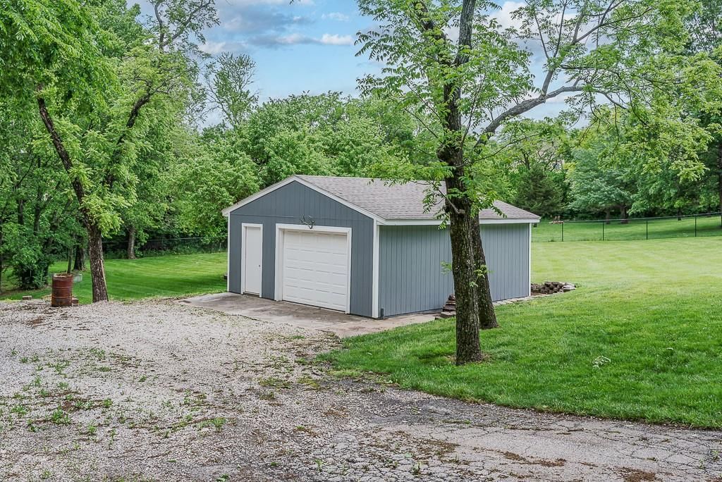 7905 Monticello Road — photo 50