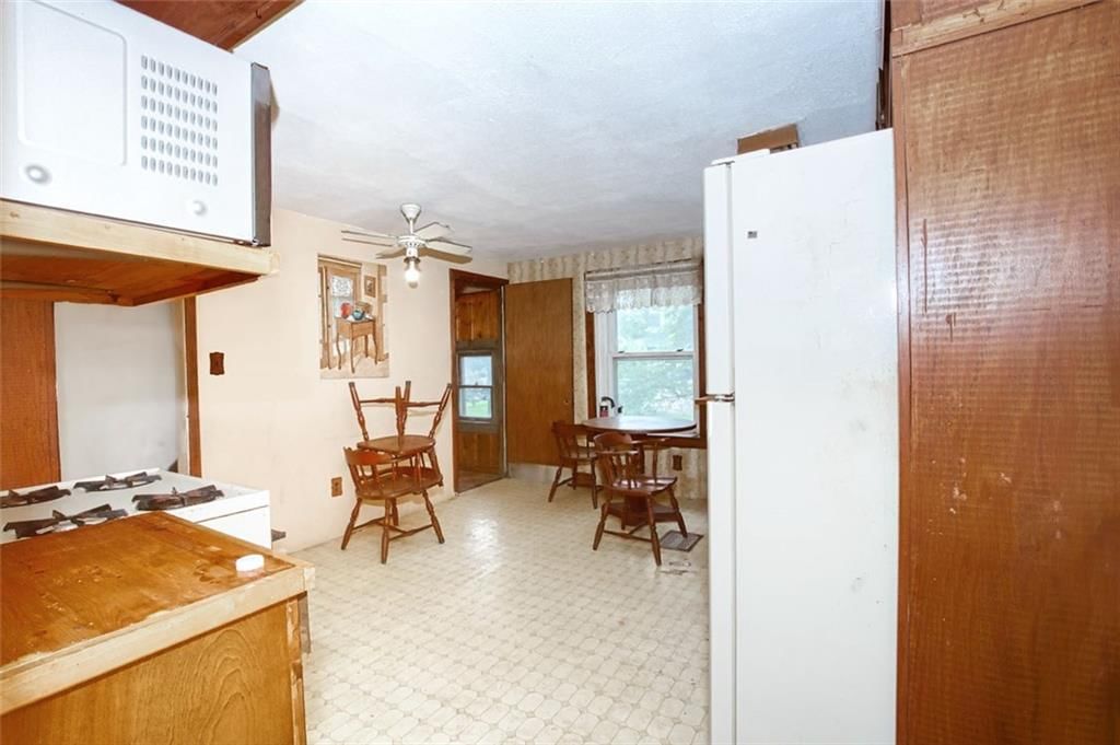3701 Wyandotte Street — photo 11