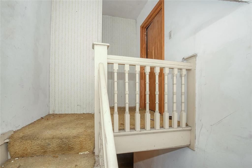 3701 Wyandotte Street — photo 20