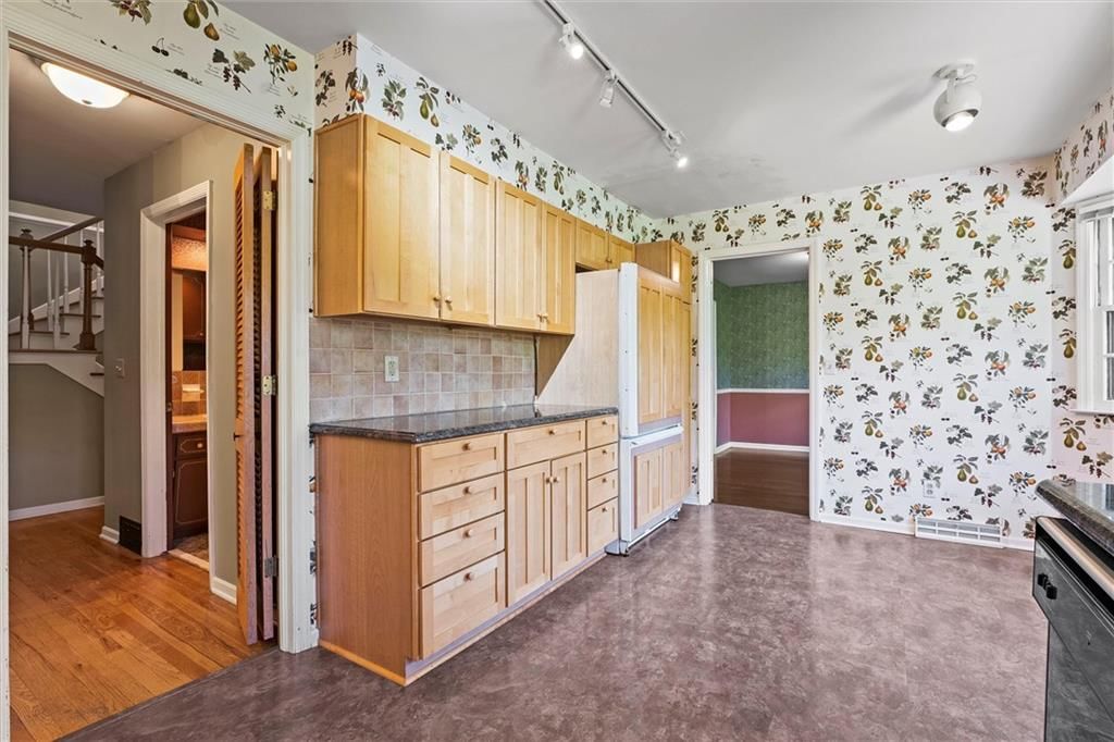 5811 W 85th Terrace — photo 16