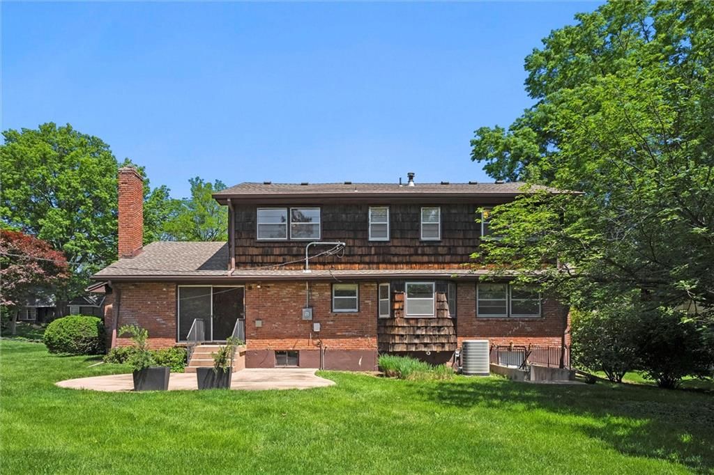 5811 W 85th Terrace — photo 45