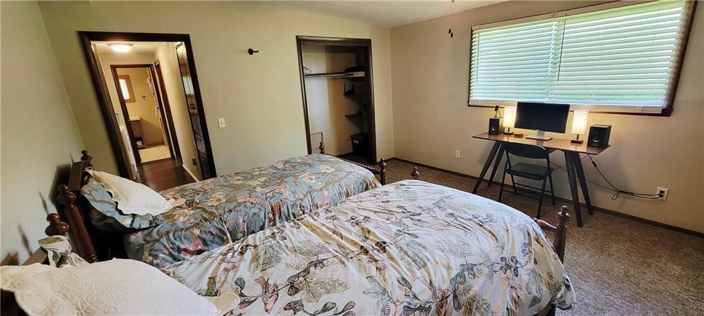1015 N Walnut Street — photo 13