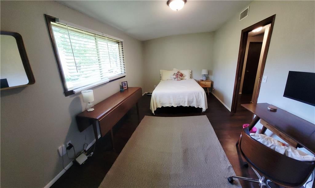 1015 N Walnut Street — photo 18