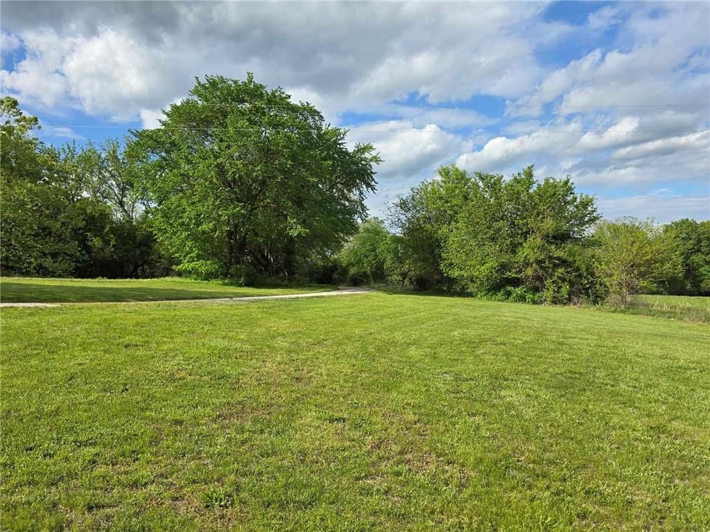 Photo 50 of 58 - 301 SE 611 Road