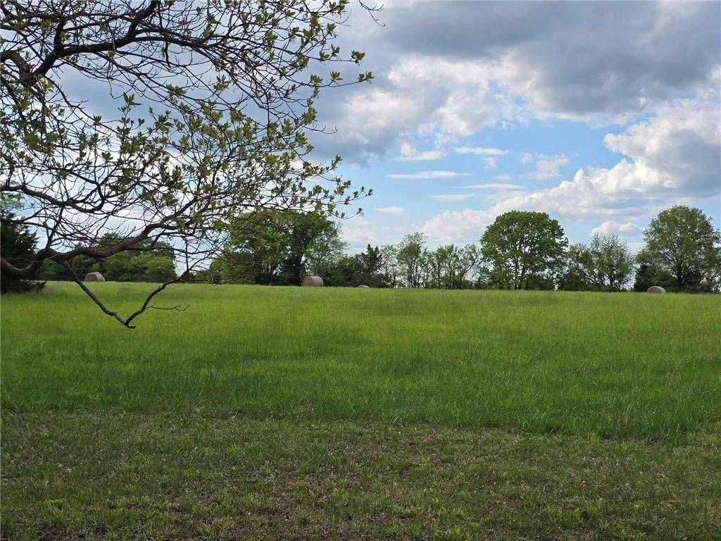 Photo 53 of 58 - 301 SE 611 Road