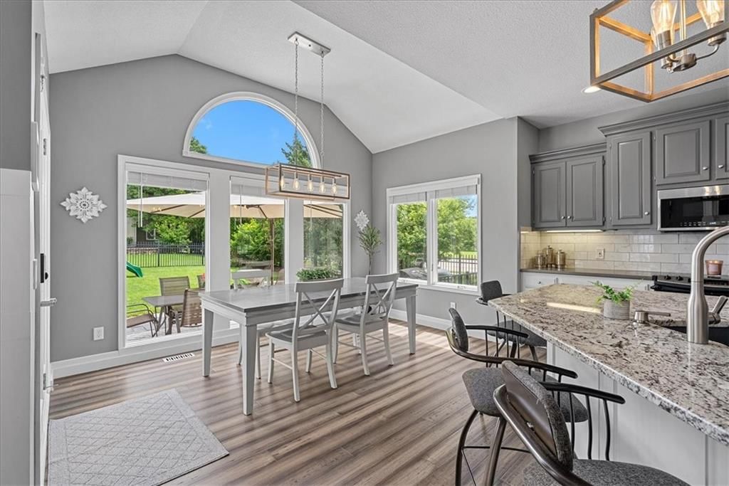 Photo 11 of 53 - 19600 W 98TH Street