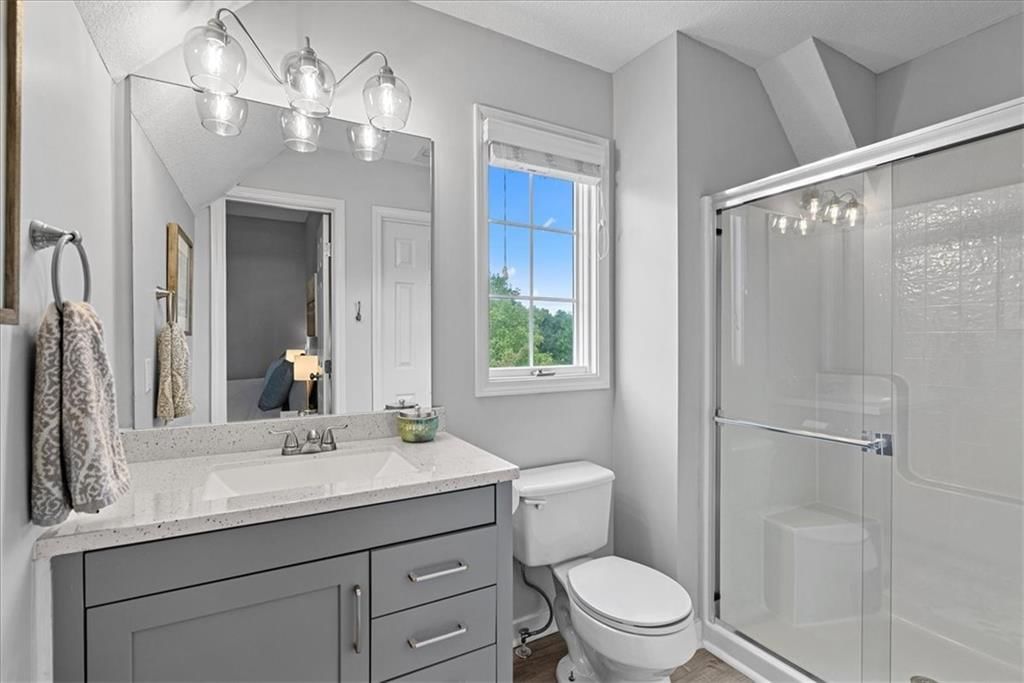 Photo 38 of 53 - 19600 W 98TH Street